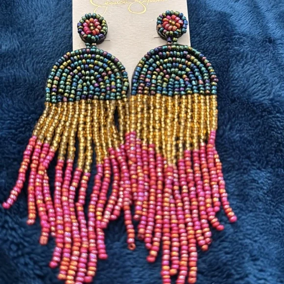 Earrings - Picture 2 of 3